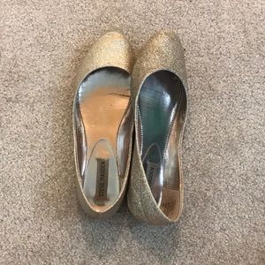Steve Madden Gold Flats